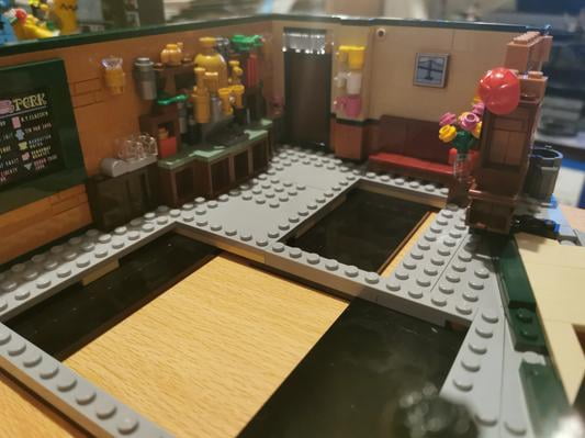 lego friends central perk walmart