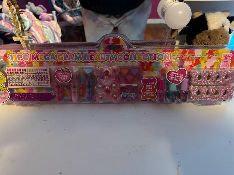 My Beauty Spot Kid's Mega Glam Beauty Collection, 8+ - Walmart.com