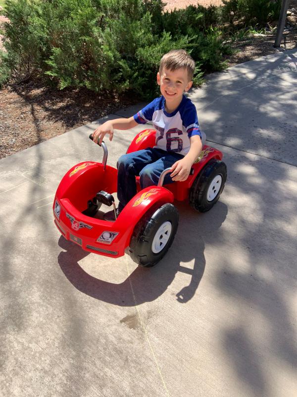 step 2 zip and zoom pedal car