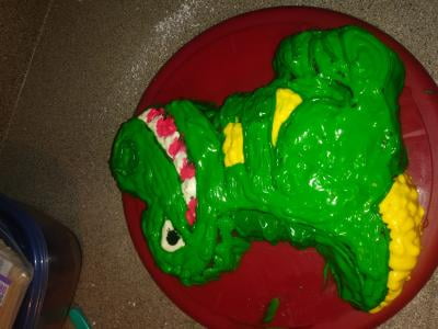 dinosaur cake pan