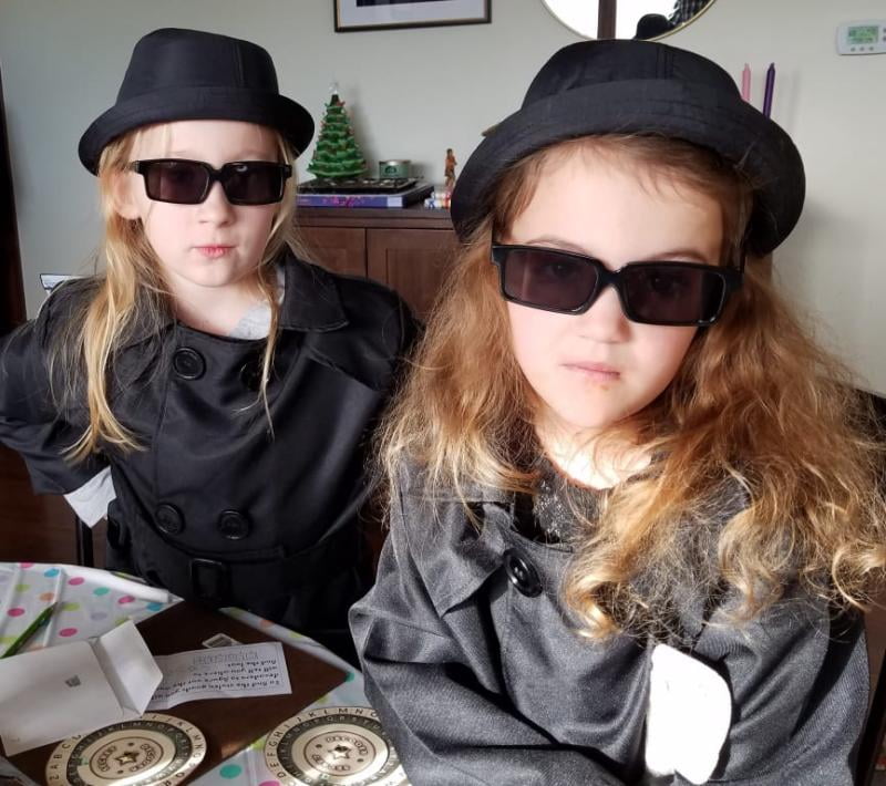 melissa and doug spy costume