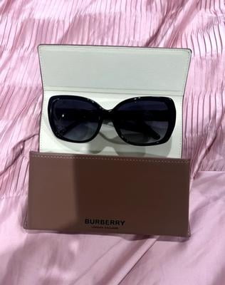 BURBERRY ポロドレス 黒/ベージュ 14Y バーバリー ウィメンズ クラシック | Burberry® 公式サイト
