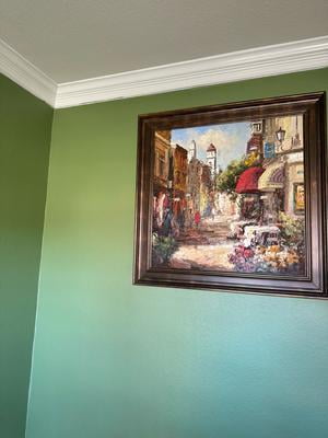 Glidden Spred Moss Point Green / Green, Eggshell Interior Paint