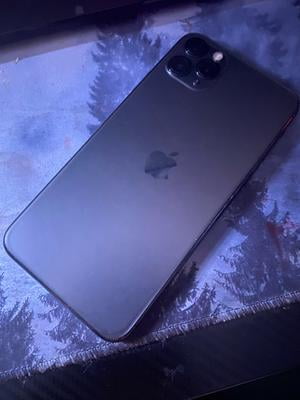 Restored Apple iPhone 11 Pro Max - Fully Unlocked - 512 GB