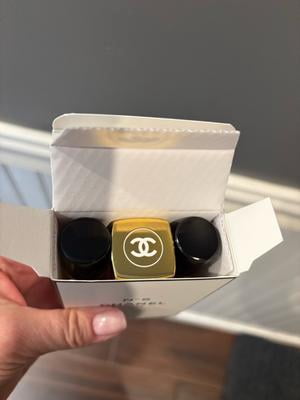 Chanel No. 5 Perfume: Eau De Parfum Spray, Refillable Set with 1