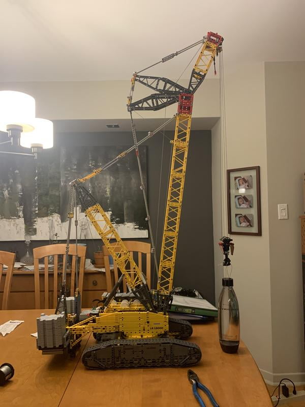 LEGO Technic Liebherr Crawler Crane LR 13000 42146 Electric