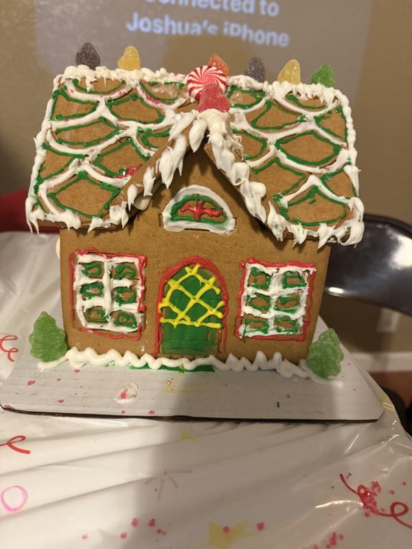 Pre-Built Gingerbread House Kit - Samsclub.com