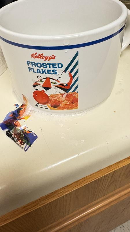 Kellogg's Frosted Flakes Original Cold Breakfast Cereal, Family