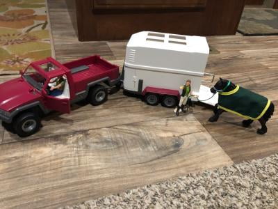 schleich horse trailer