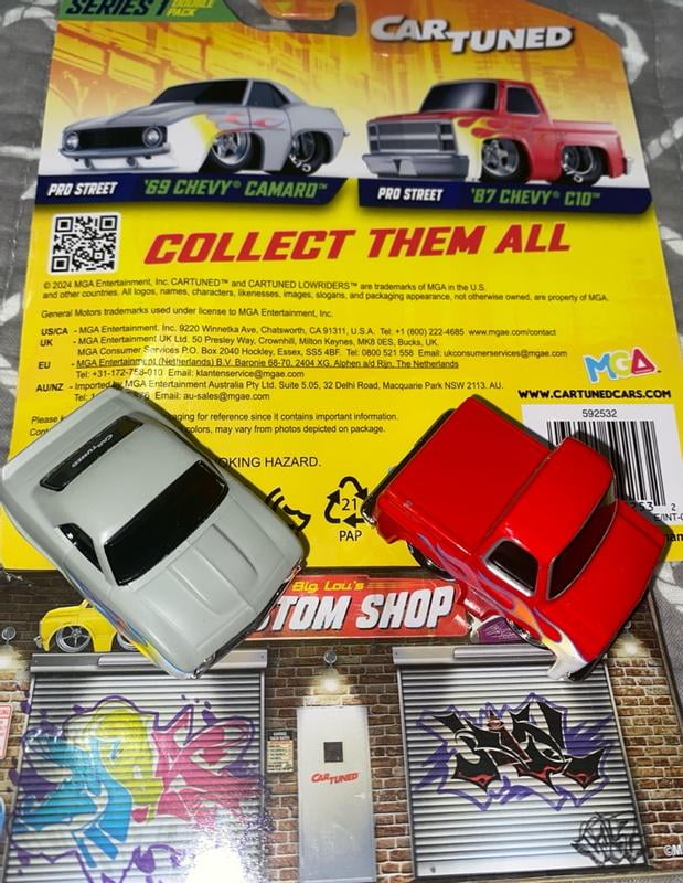 Car Tuned シリーズ ミニカーセット Amazon.com: CarTuned 2 Pack Series 1 - Street Race'n, 1969