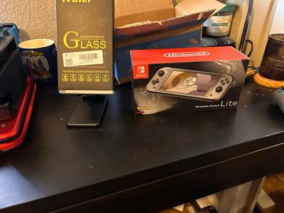 Nintendo Switch Lite - Dialga & Palkia Edition, Shining Pearl Play