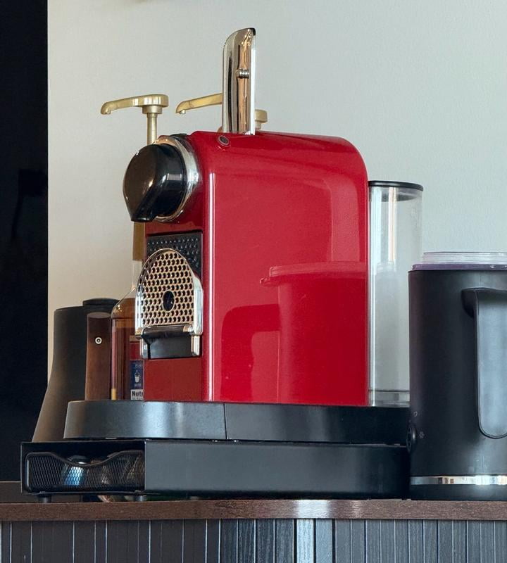 Nespresso by De'Longhi CitiZ Espresso Machine by De'Longhi, White