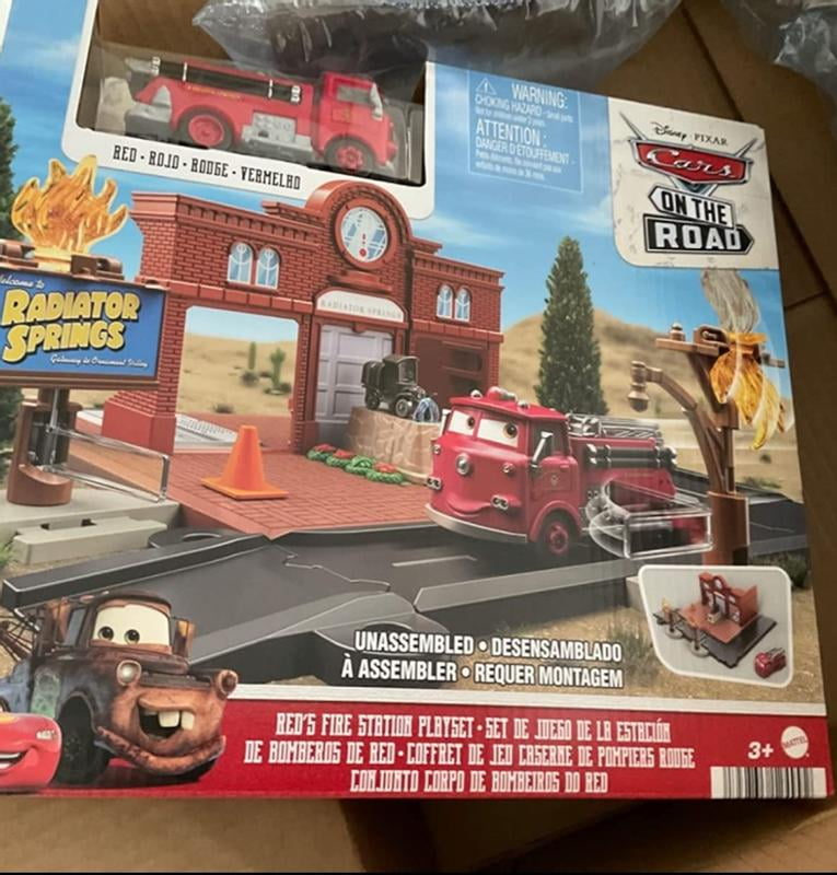 カーズ・オン・ザ・ロード - レッド・ファイアステーション CARS ON THE ROAD RED'S FIRE STATION PLAYSET （RED プラ製付属