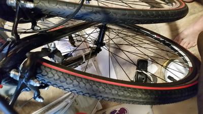genesis saber 700c bike