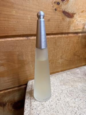 ISSEY MIYAKE Bottle Baguette 2009年 Customer reviews for Issey Miyake L'eau D'issey Eau de Toilette