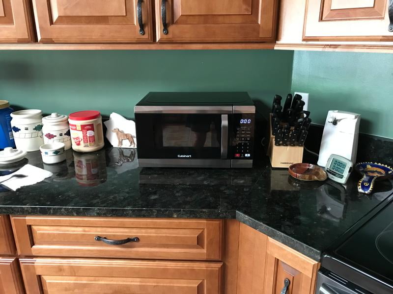 Cuisinart 0 7 Cu Ft 700 Watt Countertop Microwave Oven Walmart Com