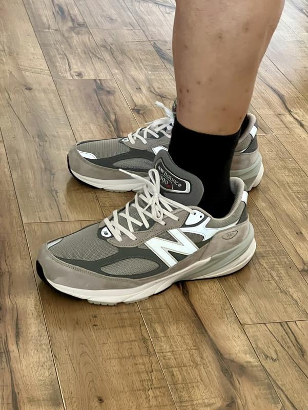 Customer reviews for New Balance M990GL6: Men's FuelCell 990 V6