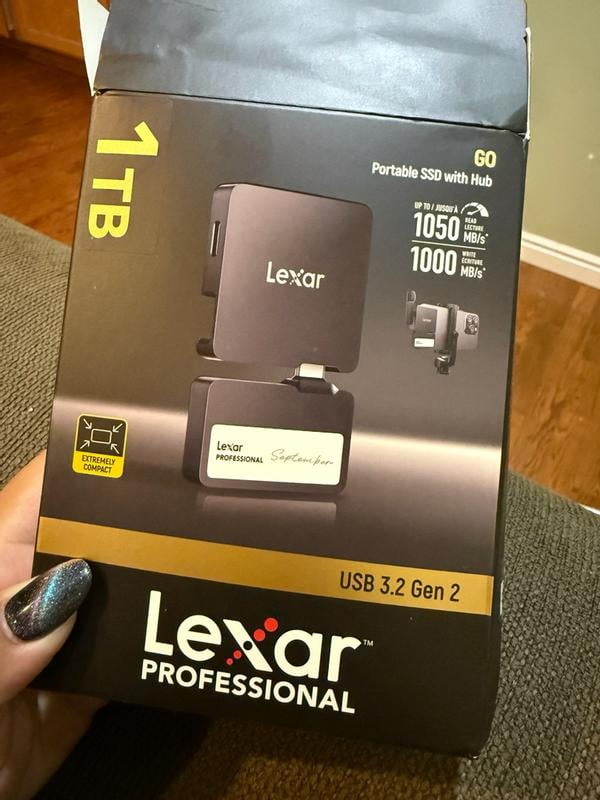 Lexar 1TB Professional Go USB 3.2 Gen 2 Portable SSD with 4-Port