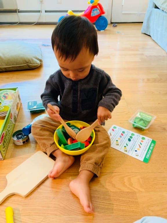 melissa and doug salad