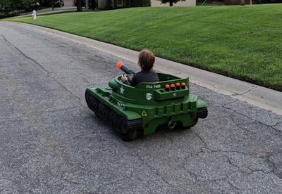 power wheels tank