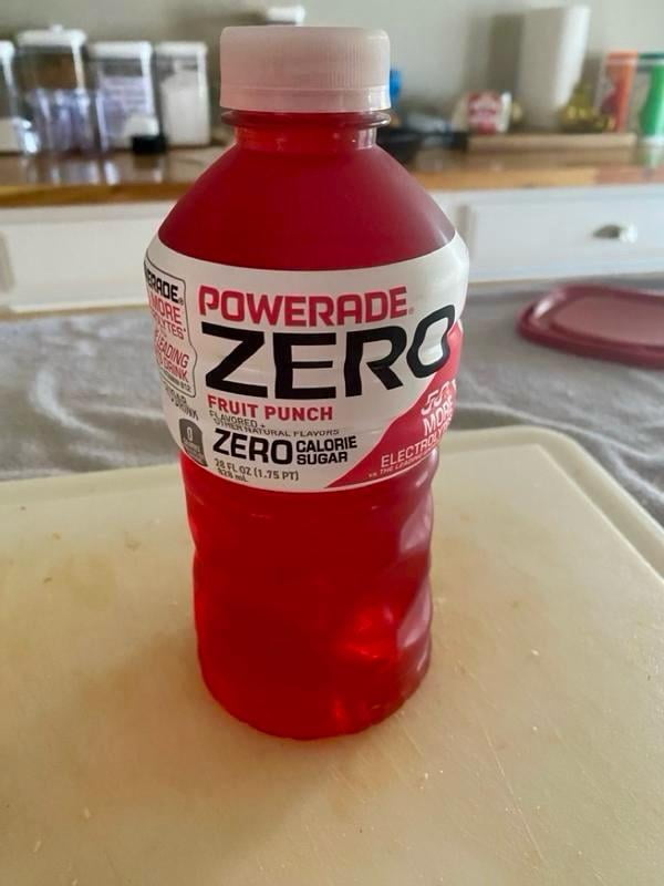 POWERADE Zero Red Fruit Punch, 20 Oz Bottle - Walmart.com