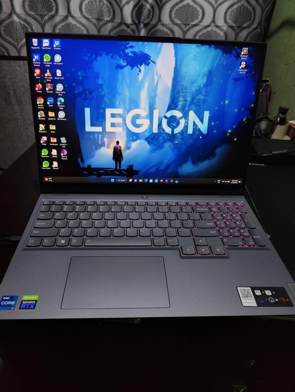 Lenovo LOQ 15IRX9, 15.6