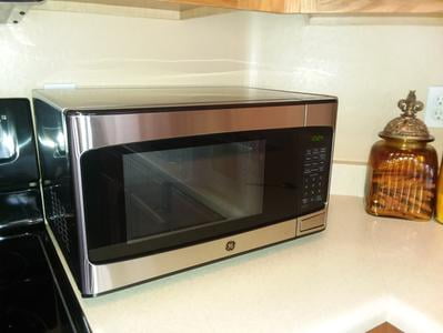 Ge Appliances 1 1 Cu Ft Countertop Microwave Oven Stainless Steel Walmart Com Walmart Com