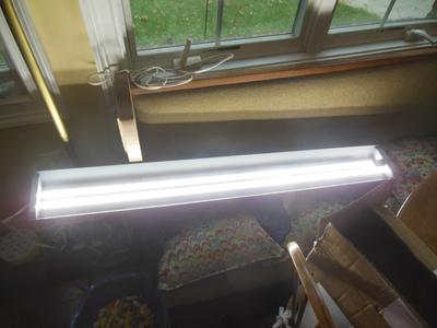 Hyper Tough Shop Light Led Tubes 55W Motion Sensor 4Ft Daylight