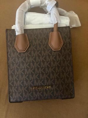 Customer reviews for Michael Kors Mercer Extra-Small Logo and