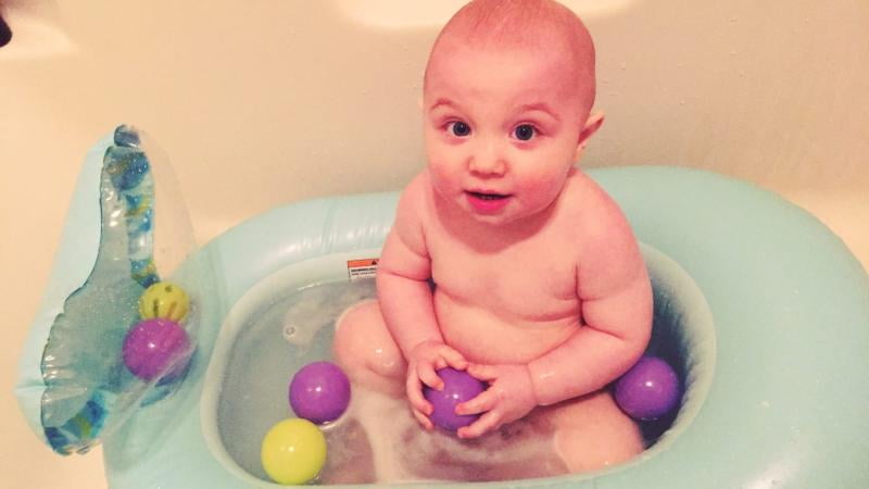 infantino inflatable bathtub