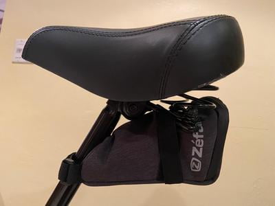Bike Zefal Deluxe Under-Seat Bicycle Bag No Tools Required Universal Mount