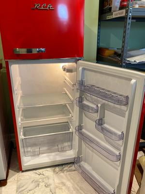 Rca 7 5 Cu Ft Retro Top Freezer Refrigerator Rfr786 Black Walmart Com Walmart Com
