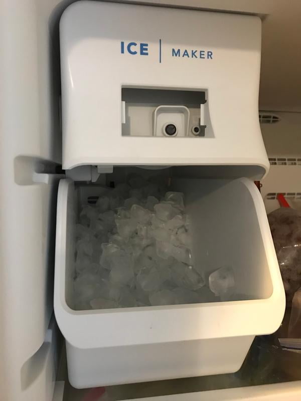 FRIGIDAIRE Top Mount Refrigerator Ice Maker Kit - IM117000