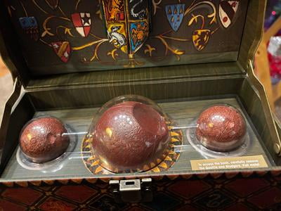 ハリーポッタークディッチセット Harry Potter Official Quidditch Set with Removable Golden