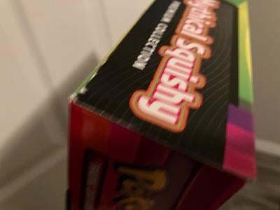 Pokémon Mythical Squishy Premium Collection Box - EN