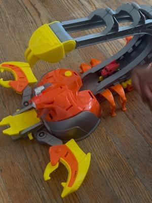 Monster Jam, El Toro Loco Venom Velocity Scorpion Playset, for