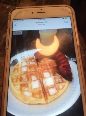 farberware easy pour waffle maker reviews