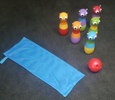 melissa and doug cute as a bug bowling set
