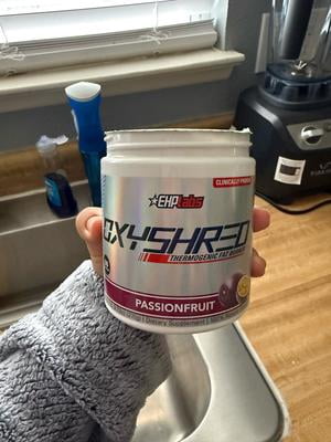 Customer reviews for EHP LABS OxyShred Pre Workout Powder with L Glutamine & Acetyl L Carnitine, Energy Boost Drink