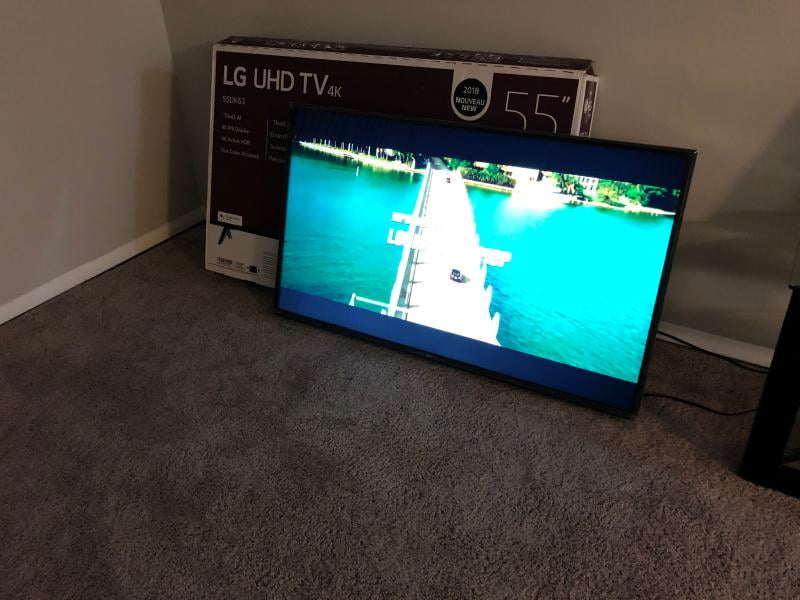 LG 55UK6300 4K Ultra HD Smart TV (2018) - Walmart.ca