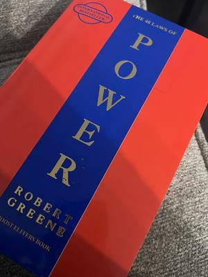 Leadership Book: 'The 48 Laws of Power', Robert Greene (Paperback