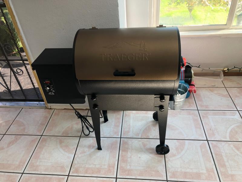 Traeger Junior Elite 20 Pellet Grill Bronze Walmart Com Walmart Com