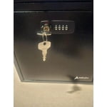 Image 3 of customer photos