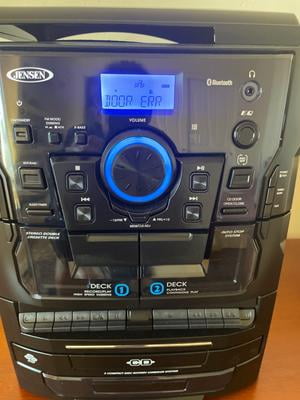 Customer reviews for Jensen JMC-1250 BT Turntable with 3 CD Customer reviews for Jensen JMC-1250 BT Turntable with 3 CD