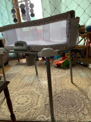 halo bassinest portable stand