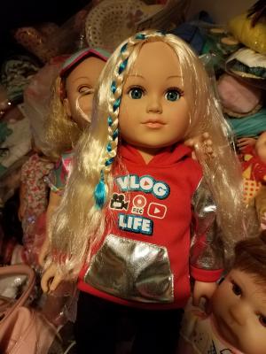 my life as a vlogger doll