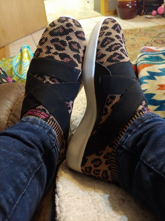skechers bobs sport squad 2 leopard