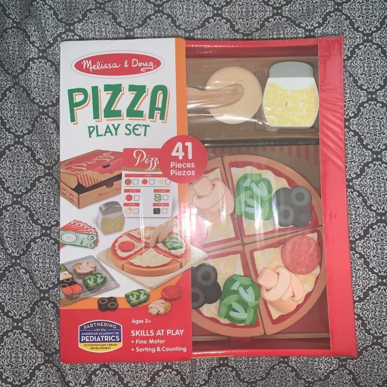 Melissa & Doug Wooden and Felt Pizza Play Set 41 Pieces Factory