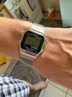 時計 Timex Indiglo Classic Digital Watch Timex Men's Classic Digital Gold-Tone 34mm Military Casual