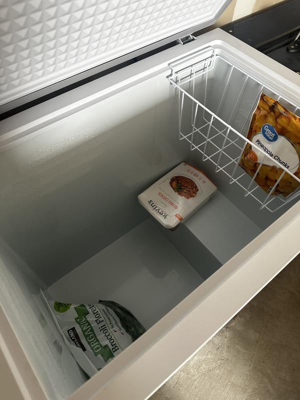 Element Electronics, Chest Freezer, 10.2 cu. ft. ECF10MD1BW, White
